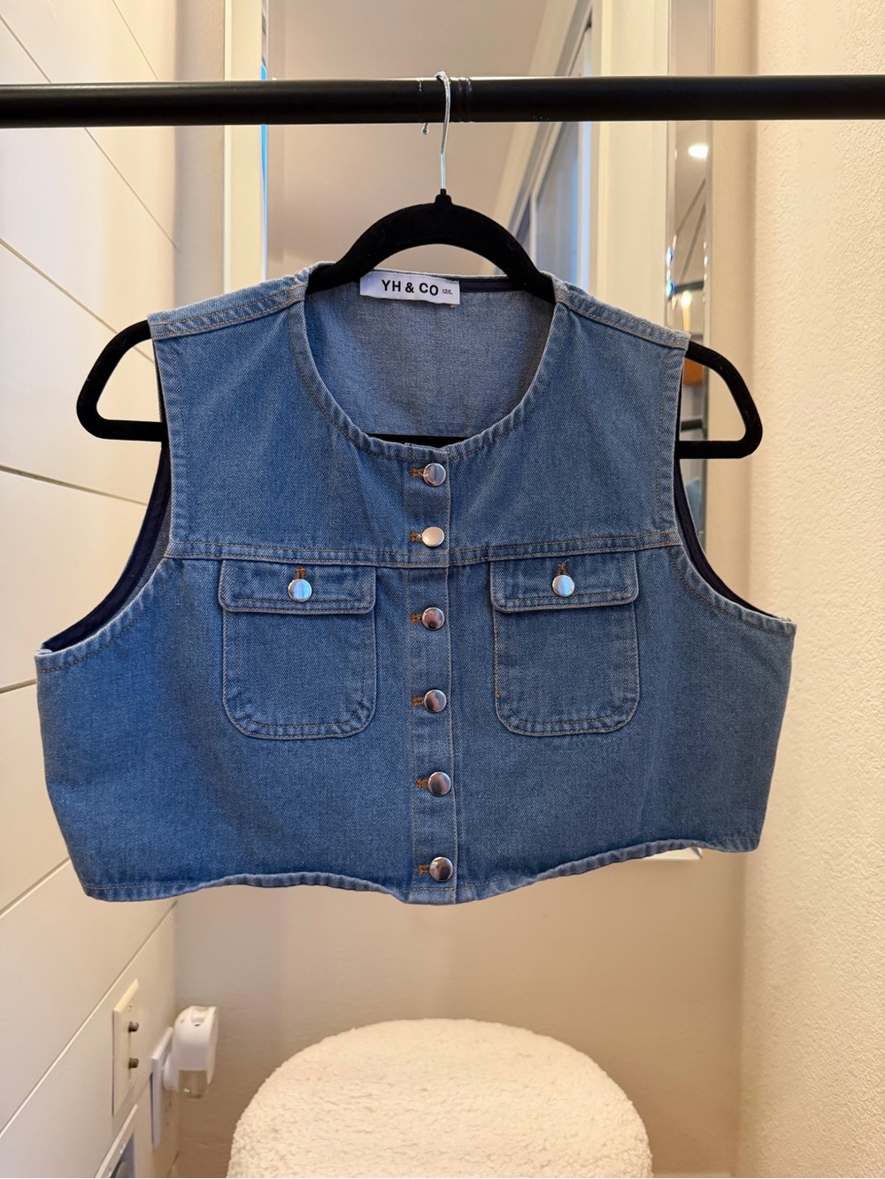 YH & CO Cropped Denim Button-Front Vest